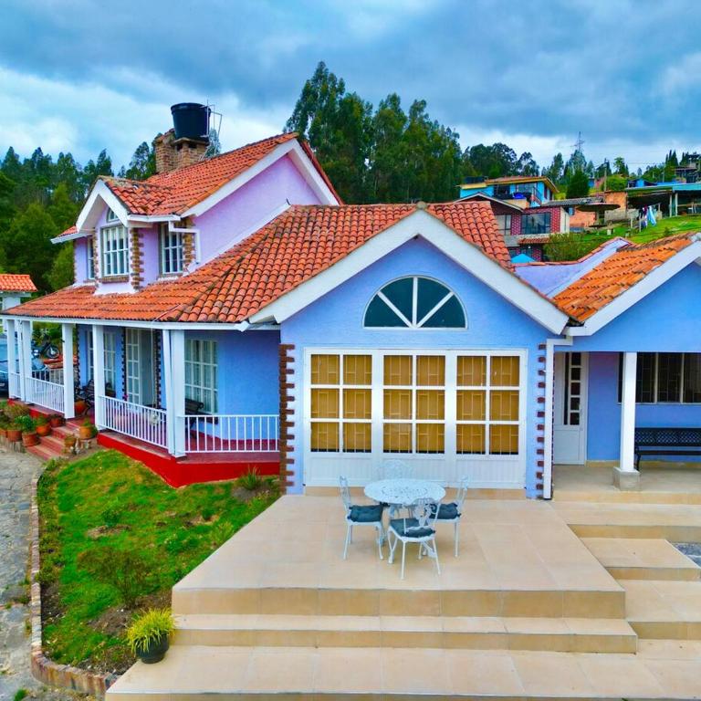 Encantadora villa familiar cerca del lago y las aguas termales - Villa - 15