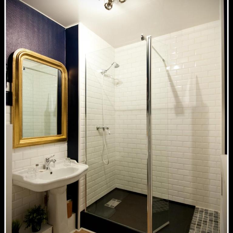 Hotel Le Prieuré et La Résidence - Chambre Double avec Vue sur la Cathédrale - 4