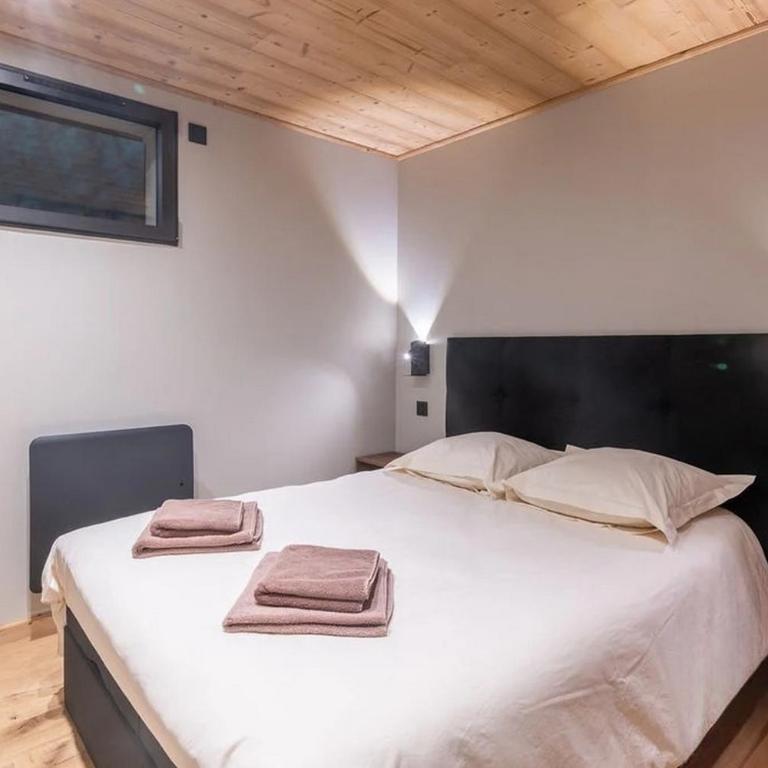 Cozy chalet slopes Balcony - Maison de Vacances - 2