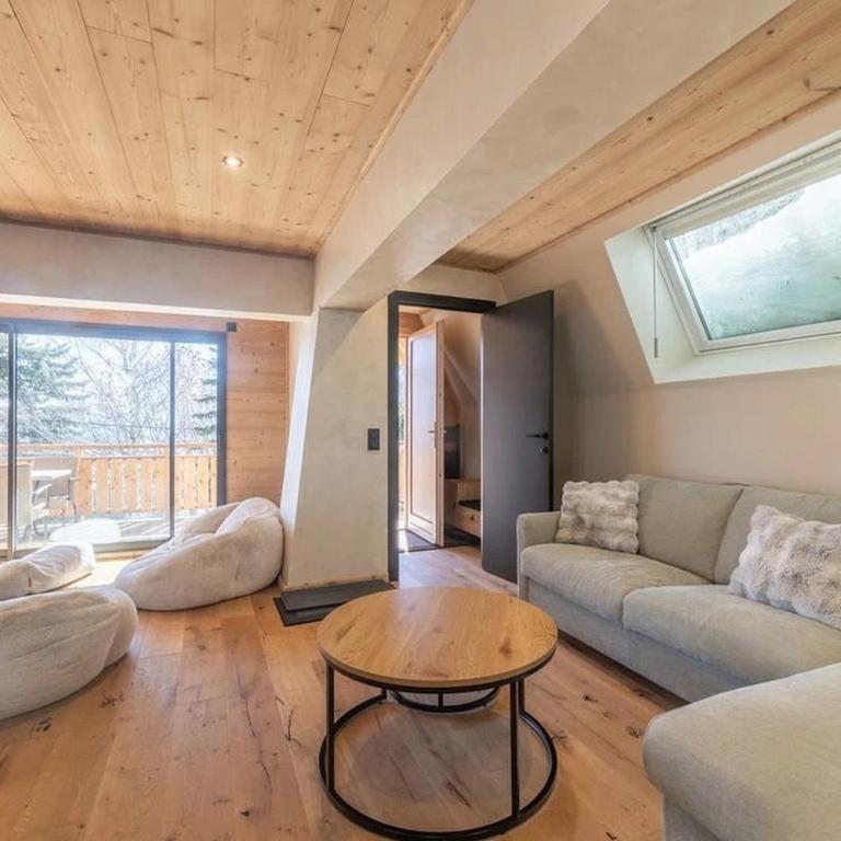 Cozy chalet slopes Balcony - Maison de Vacances - 4