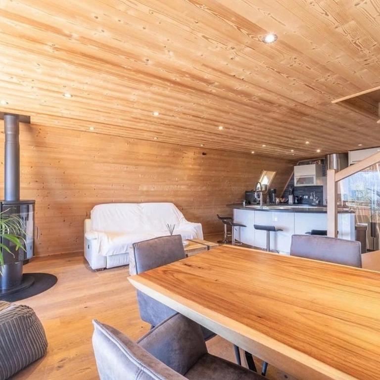 Cozy chalet slopes Balcony - Maison de Vacances - 10