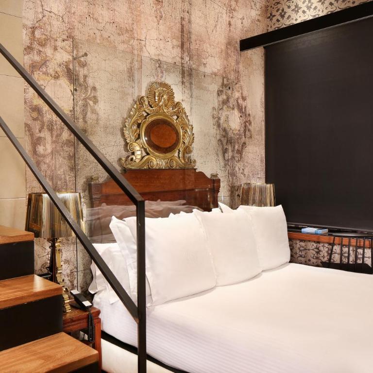 Claris Hotel & Spa GL, a Small Luxury Hotel of the World - Duplex Room - 2