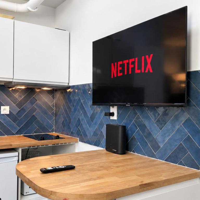 1BR Apartment in Vibrant Latin Quarter with Netflix - Appartement 1 Chambre - 8