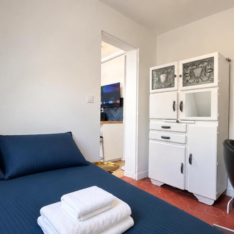 1BR Apartment in Vibrant Latin Quarter with Netflix - Appartement 1 Chambre - 12