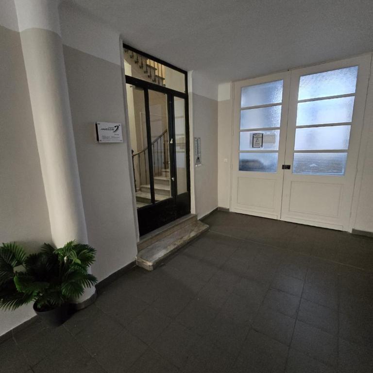 Apartment on Rue De France 4 - Appartement 2 Chambres - 23