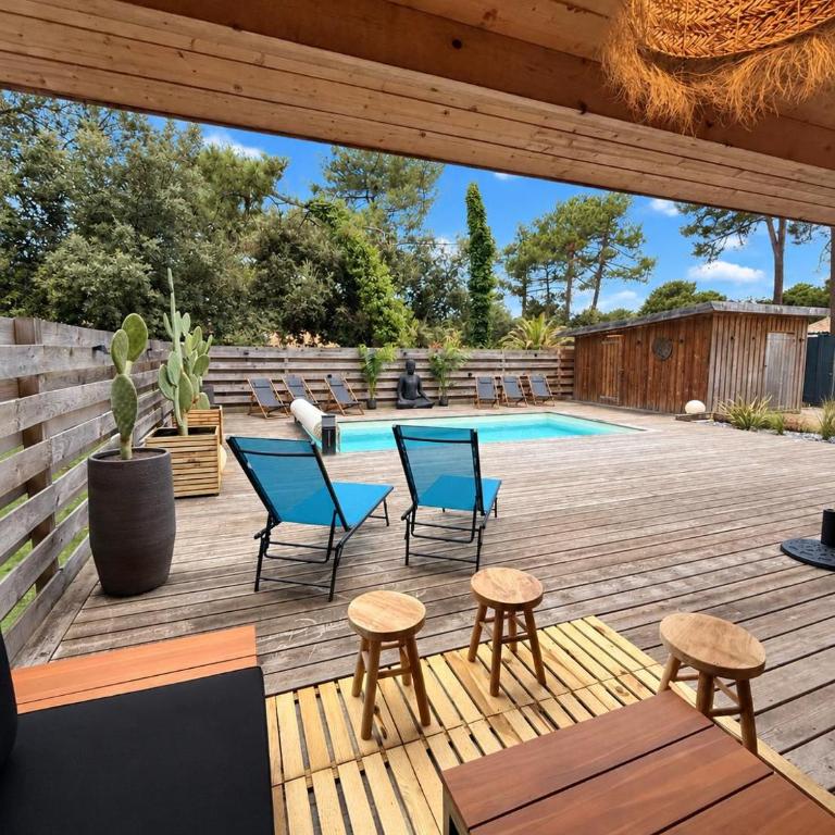 Villa 4 chambres, climatisation piscine chauffée et privée - Four-Bedroom House - 2