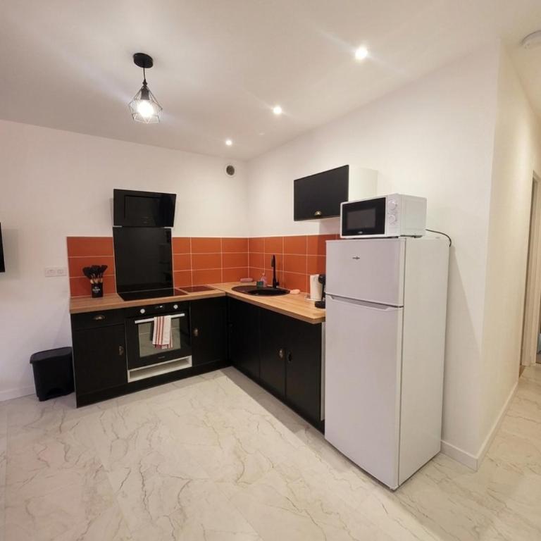 BRERO logements - Appartamento con 1 Camera da Letto - 5