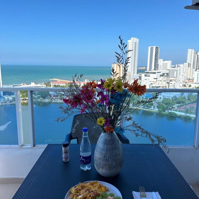 Cartagena, Luxury, El Laguito - Apartamento de 2 dormitorios con balcón y vistas al mar - 12
