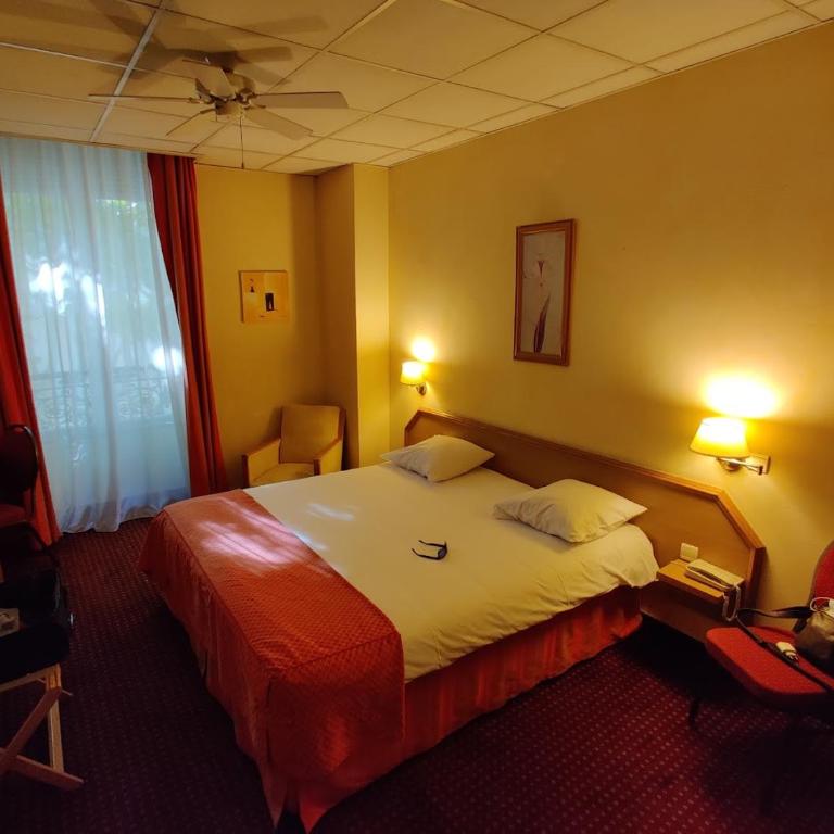 Hôtel Foch - Chambre Double Standard - 2