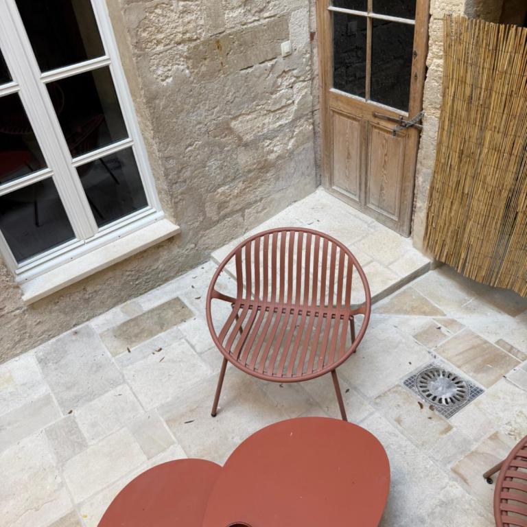 ROMANTIC ROOM in AVIGNON - patio - clim - hypercentre - Appartement - Rez-de-Chaussée - 7
