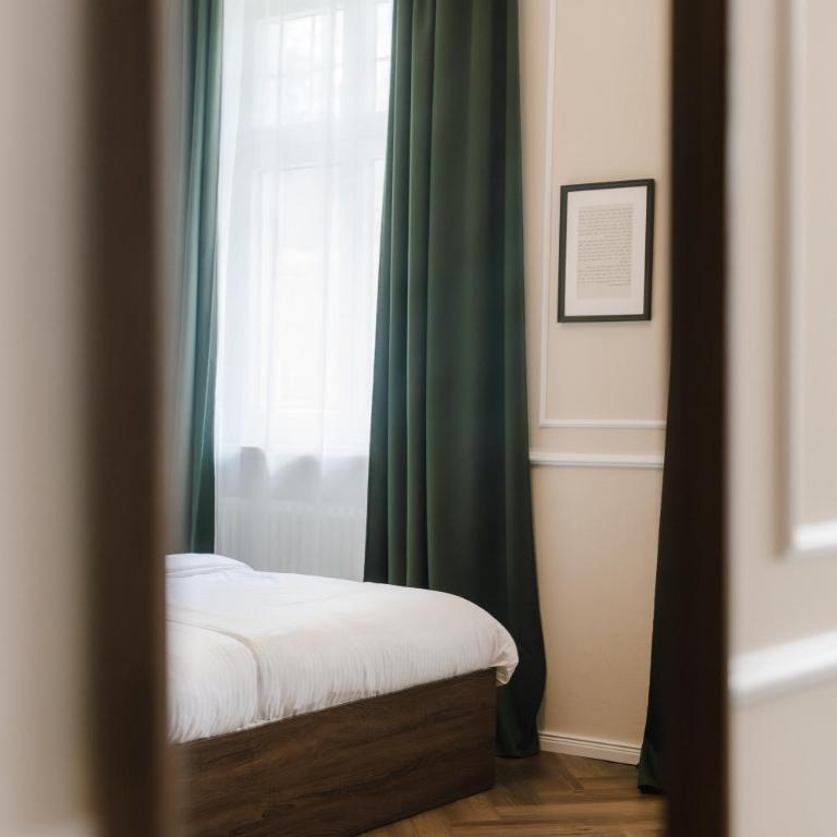 Hotel DEDE - Superior Doppel- oder Zweibettzimmer - 9