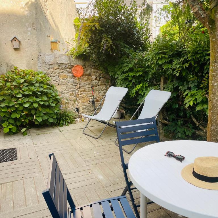 MAISON ARZAEL à SAINT MARC SUR MER - Maison 2 Chambres - 26