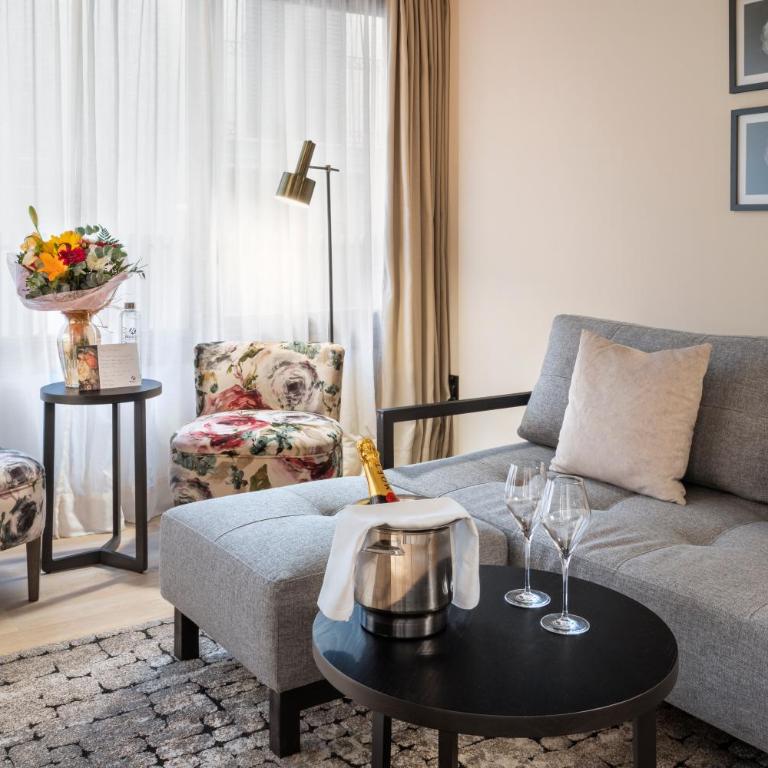 Nivia Born Boutique Hotel - The Hidden Suite - 4