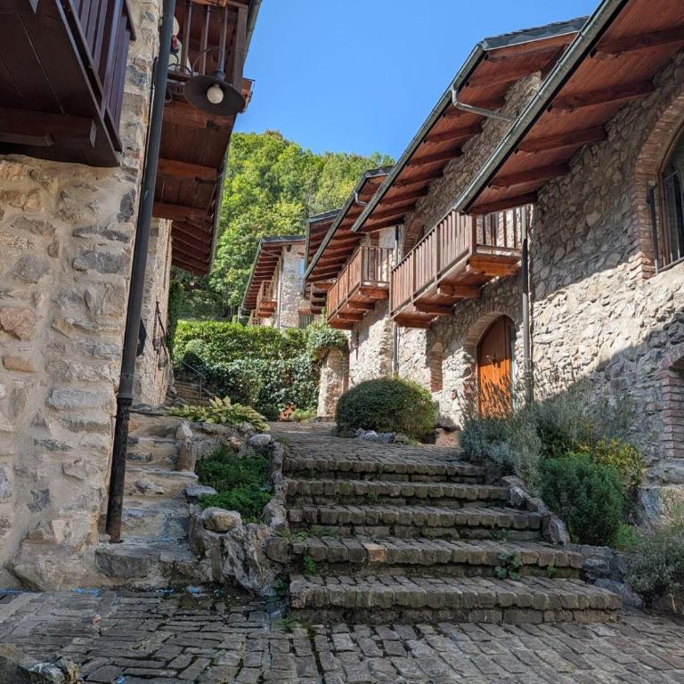 Casa di montagna in pietra con giardino privato - Two-Bedroom House - 1