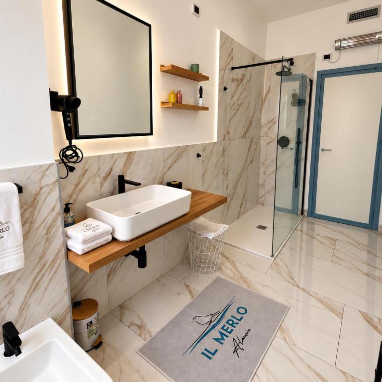 Il Merlo Alassio - Appartamento con 2 Camere da Letto, Balcone e Vista mare - 4