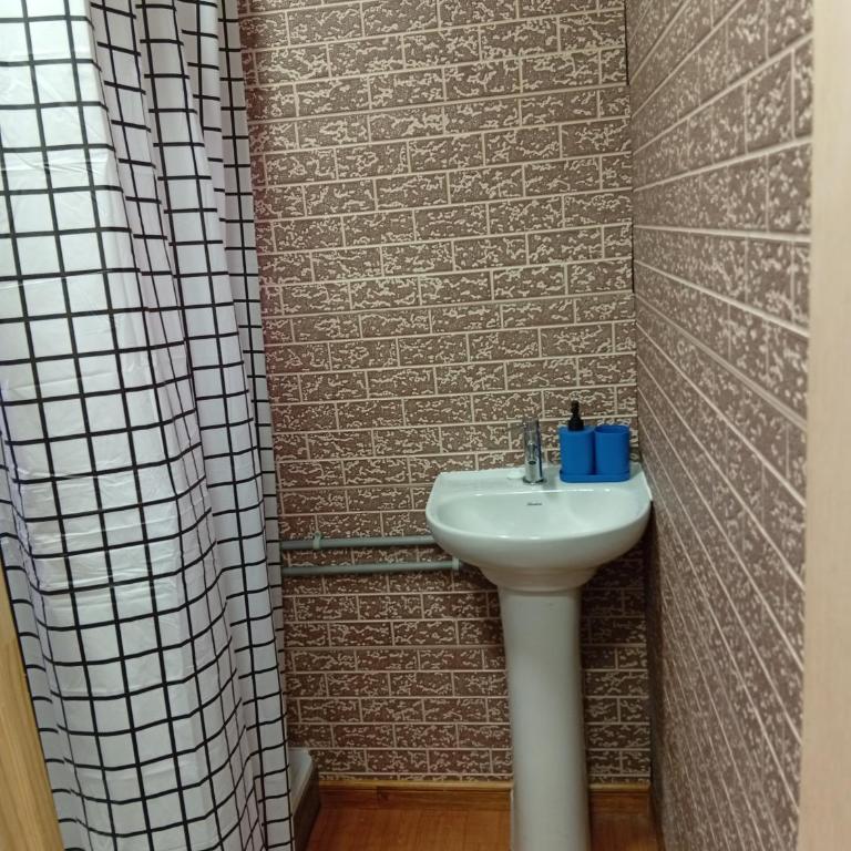 Tiny Home - One-Bedroom Apartment - 4