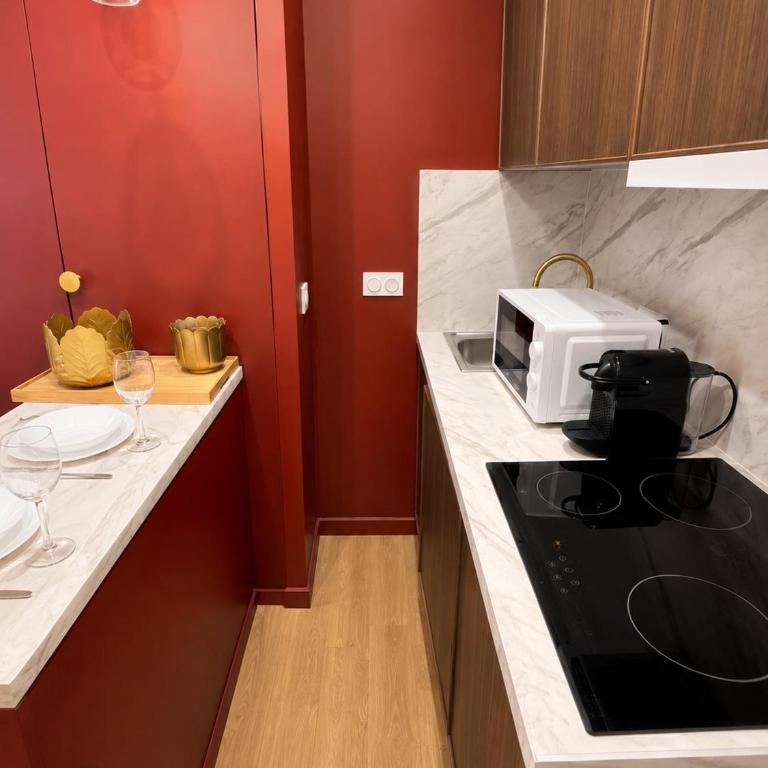 Le Petit Grenat - 2p - Jacuzzi - Studio - 3