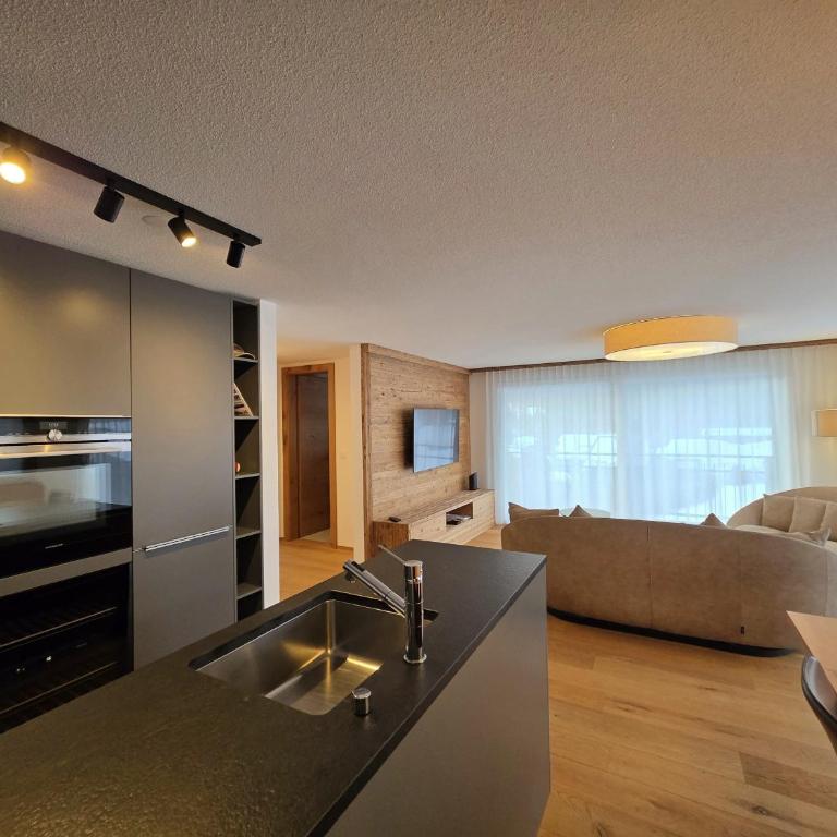 Britannia 5 - Apartment mit 2 Schlafzimmern und Bergblick - 3