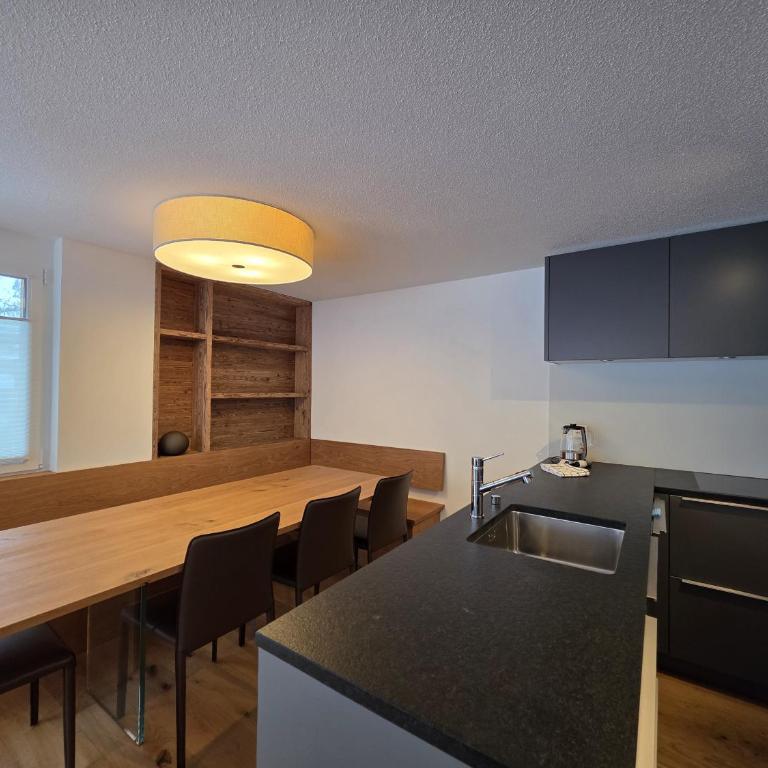 Britannia 5 - Apartment mit 2 Schlafzimmern und Bergblick - 4