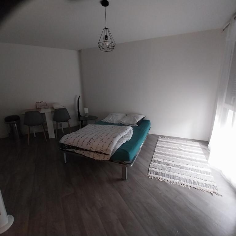 Appartement Neuf et Sécurisé Proche Centre-Ville et YSchool Arrivée Autonome possible - Appartement 1 Chambre - 8