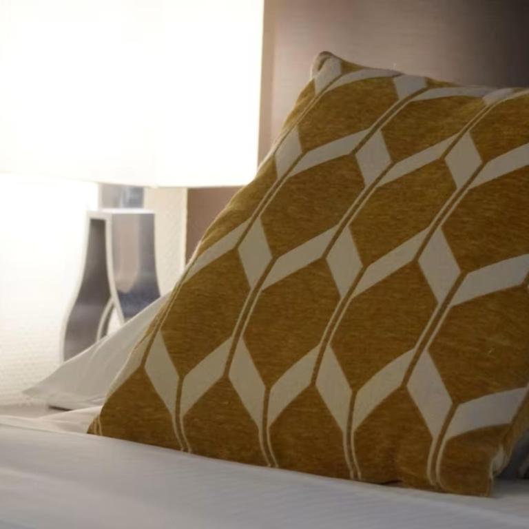 Kyriad - Caen Centre - Chambre Standard avec 2 Lits Simples - 4