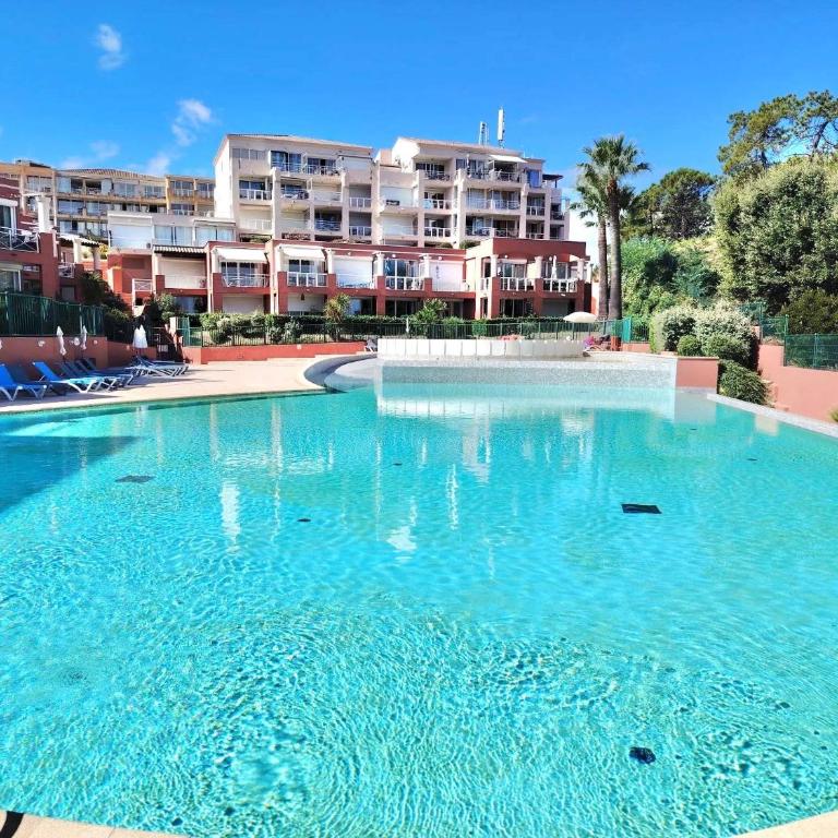 Sea view Esterel swimming pool parking - Appartement - 3