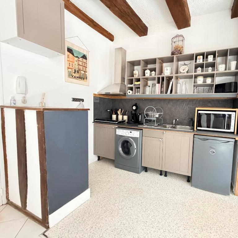 T2 poutres apparentes Cœur historique Vannes - Appartement 1 Chambre - 21