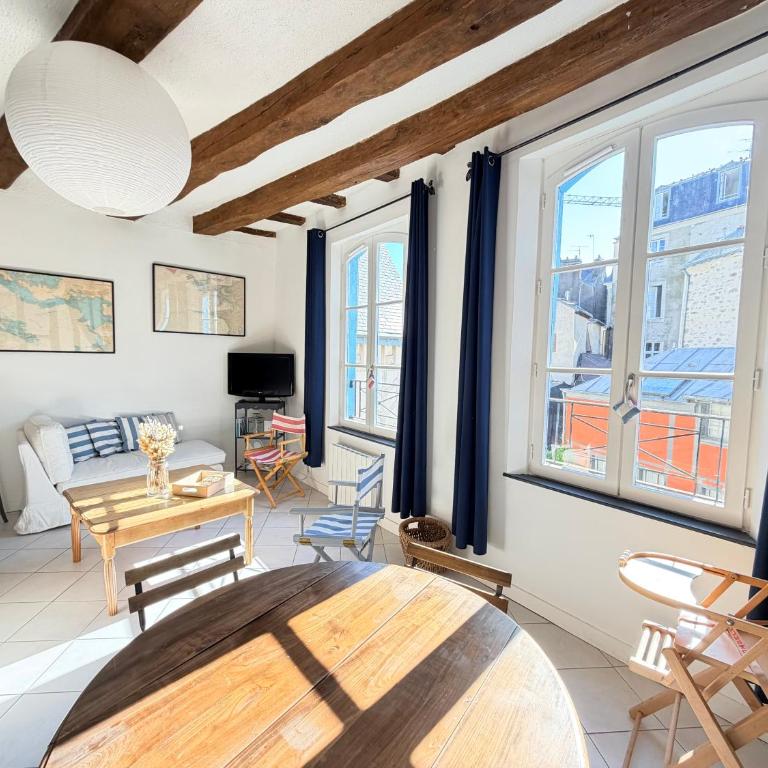 T2 poutres apparentes Cœur historique Vannes - Appartement 1 Chambre - 23