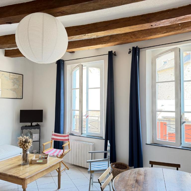 T2 poutres apparentes Cœur historique Vannes - Appartement 1 Chambre - 30