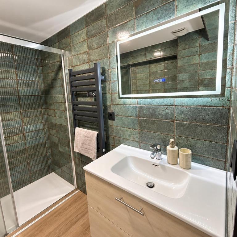 L'Émeraude, Cozy and air-conditioned, 1 bedroom apartment - Appartement 1 Chambre - 6