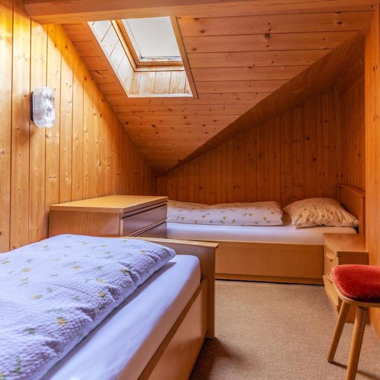 Luxury Alpine Suites Ultimate Comfort Parking and WiFi - Luxuriöse Ferienwohnung mit 4 Schlafzimmern - 24