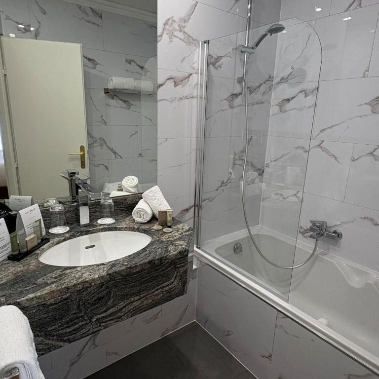Maison LUTETIA R - Chambre Double/Lits Jumeaux Excellence - 4