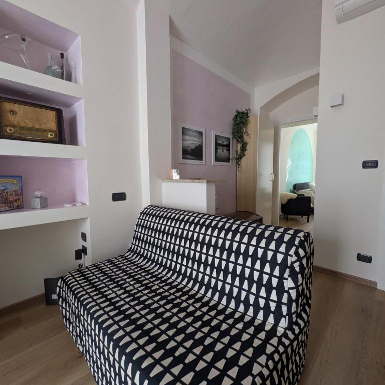 Two-room apartment near the Polytechnic University with balcony - Appartamento con 1 Camera da Letto - 18