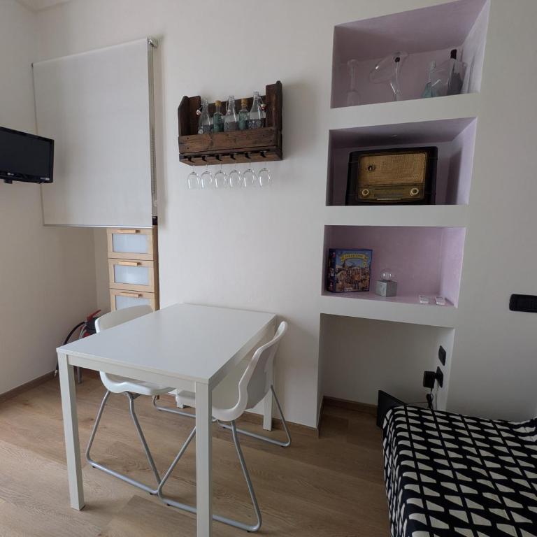 Two-room apartment near the Polytechnic University with balcony - Appartamento con 1 Camera da Letto - 19