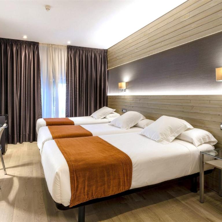 Hotel Avenida - Habitación Triple - 1