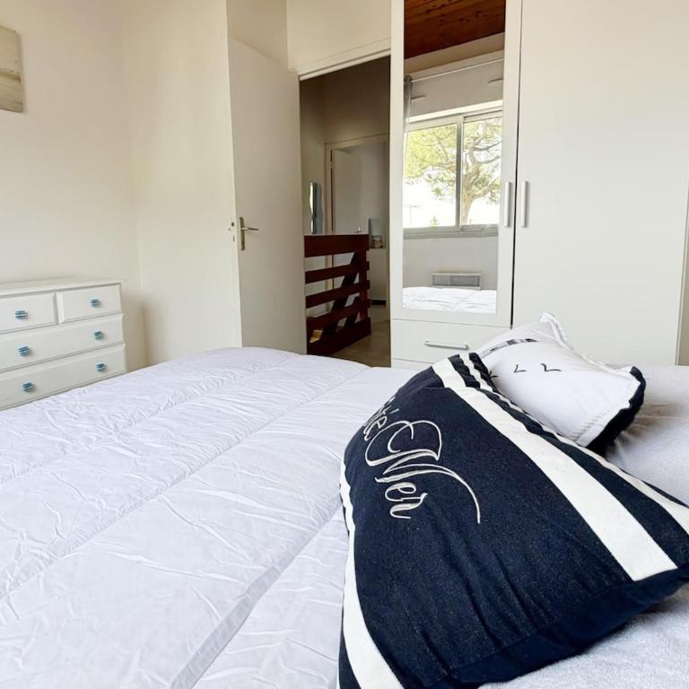 Duplex - Beaches and center within walking distance - Private garage - Appartement 2 Chambres - 2