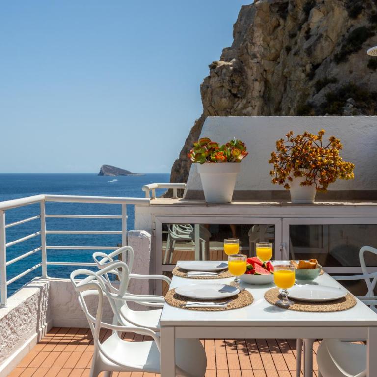 Benidorm primera linea playa poniente El Velero - Apartamento de 2 dormitorios con terraza y vistas al mar - 6