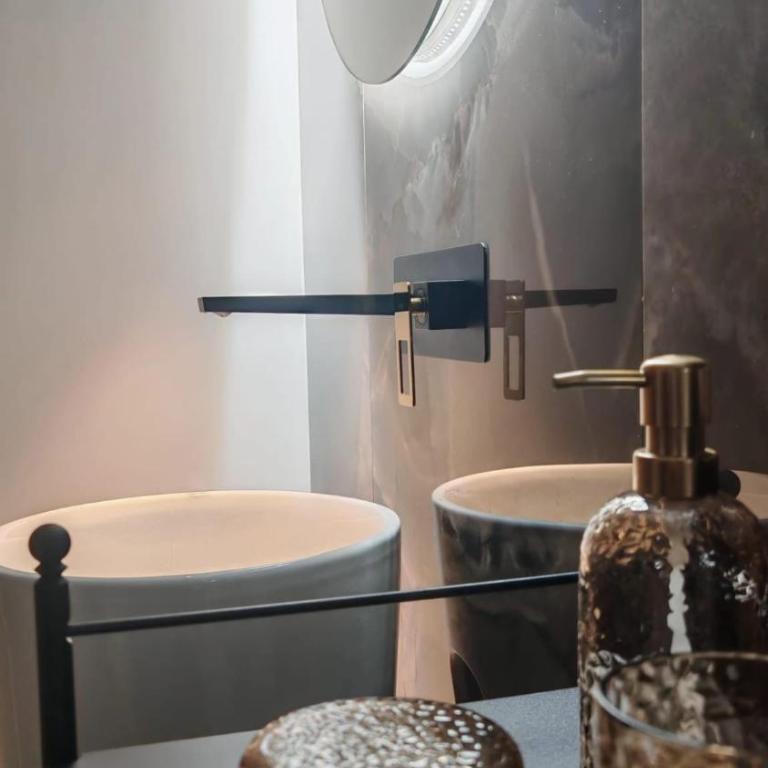 Suite Crystal Home - private Jacuzzi room - casa vacanze - One-Bedroom Apartment - 7