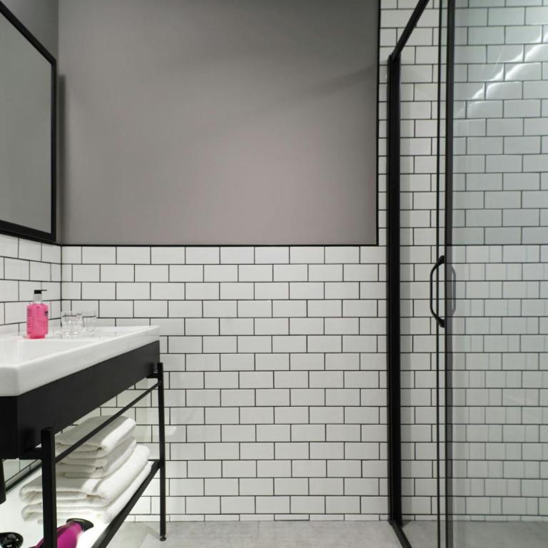 Moxy Belgrade - One-Bedroom Moxy Sweet Suite with City View - 6
