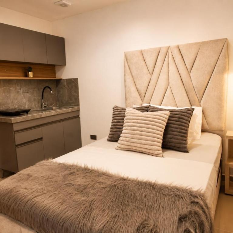 Opaal Hotel Boutique - Double Room with Private Bathroom - 2