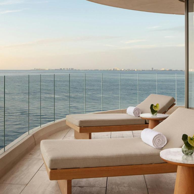 The St. Regis Costa Mujeres Resort, Cancun - One-Bedroom Caroline Astor King Suite with Ocean View and Tub - 4