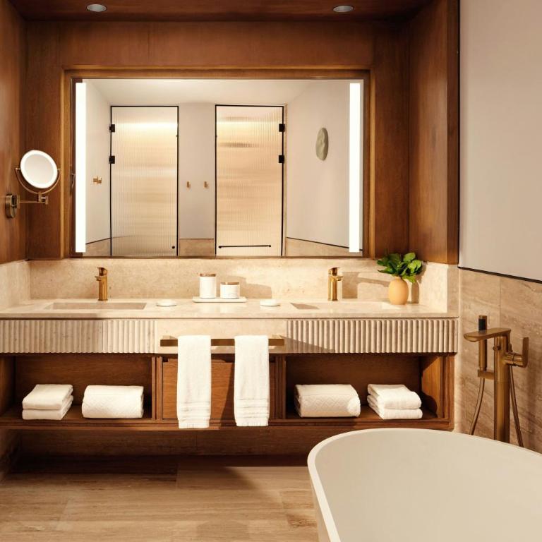 The St. Regis Costa Mujeres Resort, Cancun - Deluxe King Room with Mangrove View and Terrace - 5