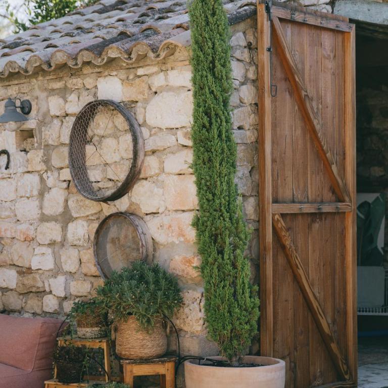 Authentique maison en pierre avec piscine aux portes d'Uzès - Villa 2 Chambres - 7