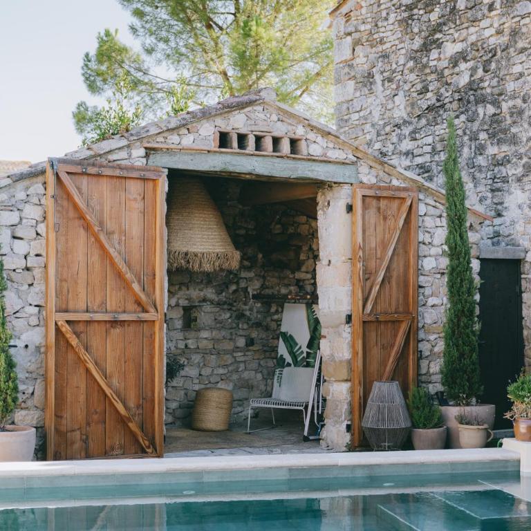 Authentique maison en pierre avec piscine aux portes d'Uzès - Villa 2 Chambres - 4