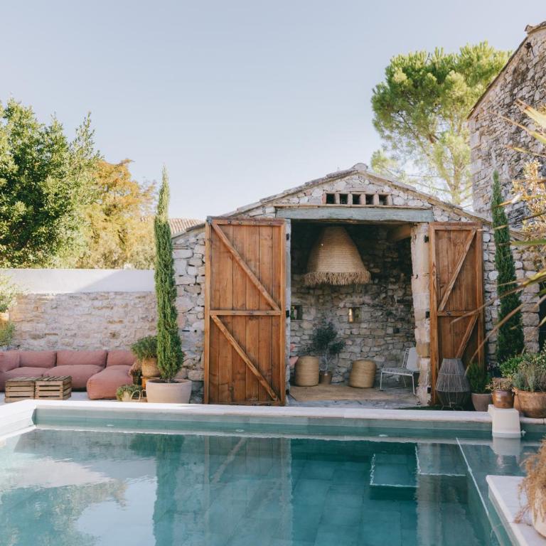 Authentique maison en pierre avec piscine aux portes d'Uzès - Villa 2 Chambres - 20