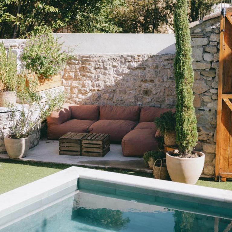 Authentique maison en pierre avec piscine aux portes d'Uzès - Villa 2 Chambres - 23
