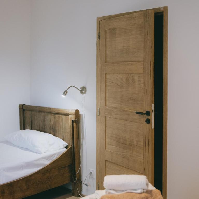 Authentique maison en pierre avec piscine aux portes d'Uzès - Villa 2 Chambres - 99