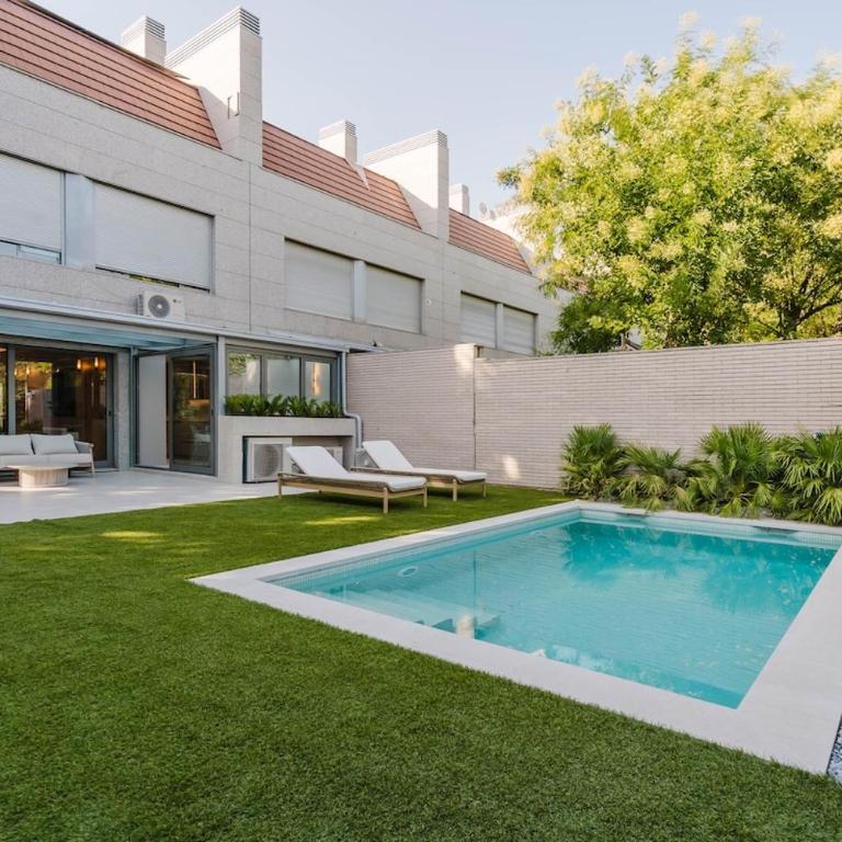 Amazing Villa Madrid - Villa - 34