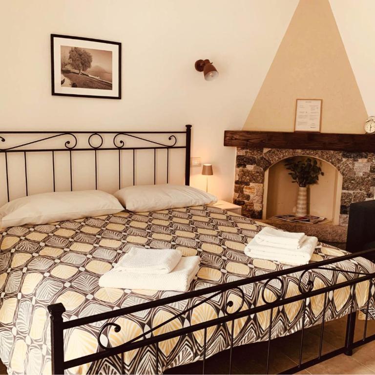 Vicolo Fiori, appena ristrutturata, centralissima e ad un passo dal lago! - Appartamento con 1 Camera da Letto - 2