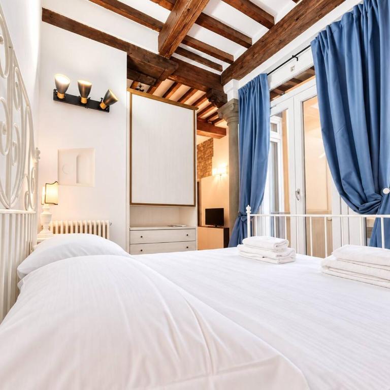 Borgo Allegri Apartment - One-Bedroom Apartment - 9